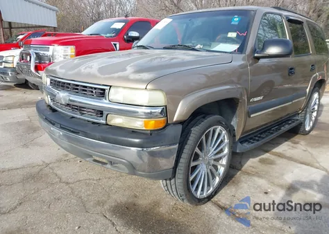 2003 Chevrolet Tahoe Ls из США, поврежденный, VIN 1GNEC13Z83J328947